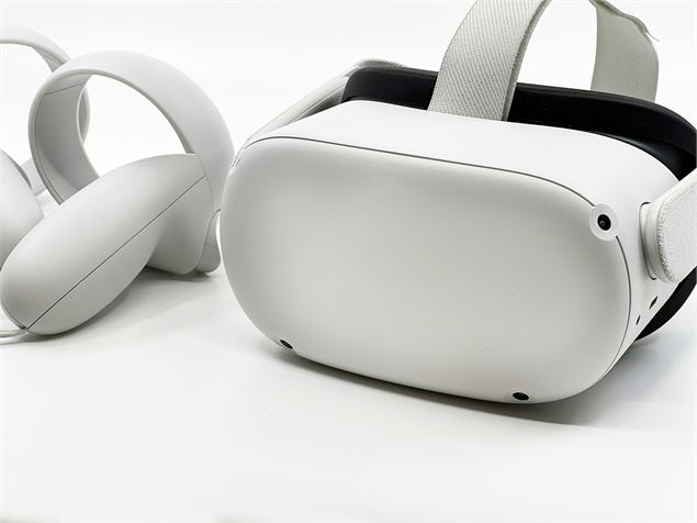 Découverte du casque de réalité virtuelle_Belley - Média Modifier - Unsplash