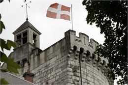 Tour mi-ronde du Château des ducs de Savoie à Chambéry - Département de la Savoie