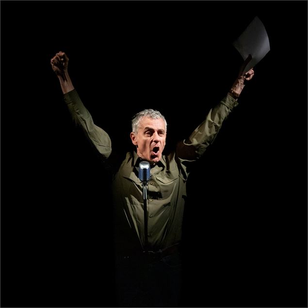 La France, Empire • Cie Un pas de côté - Pauline Le Goff