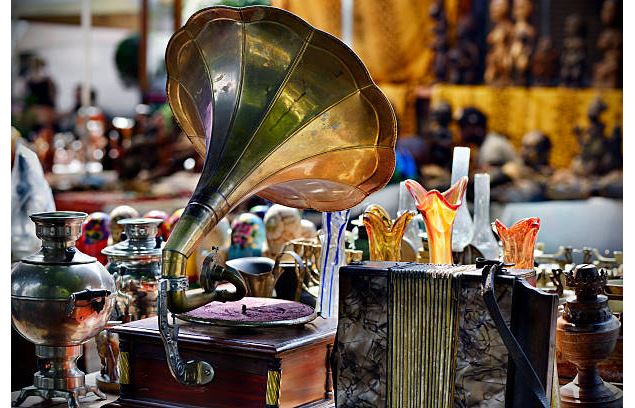 Brocante Morzine - office de tourisme