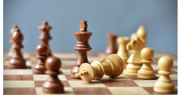 Jeux d'Échecs - iStock_Crédits desifoto