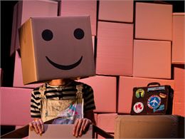 ça cartonne, spectacle famille_Bonneville - Anthony Faye