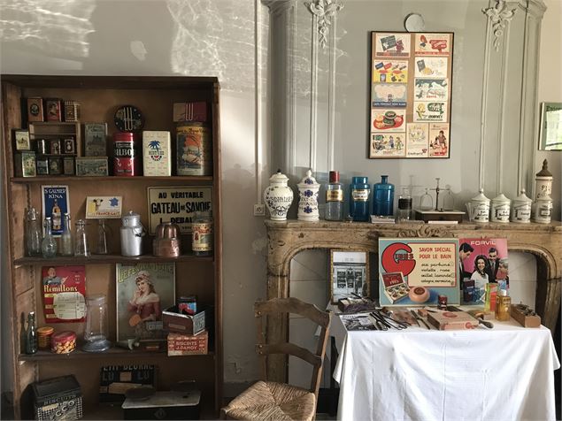 Exposition sur les commerces et les boutiques d'autrefois - Maison du patrimoine