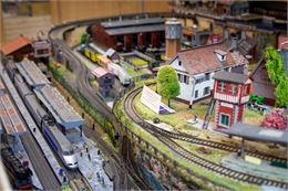 Maquette de train - Marilou Perino