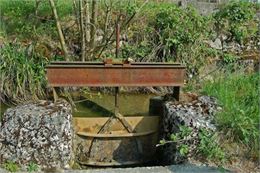 Promenade le long du canal - Atelier de l'eau