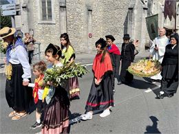 Procession religieuse - JF.Vuarand - Châtel