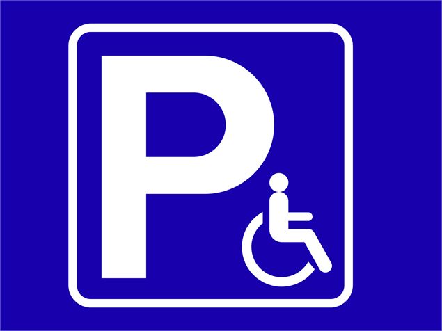 Parking visiteurs PMR_Les Gets