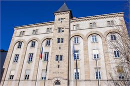 Bâtiments du 19e siècle, sur les traces de Ruivet_Meximieux - Marilou Perino / Pérouges Bugey Touris