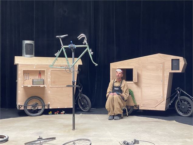 Théâtre : Biclou_Annemasse - © Yoann Tivoli