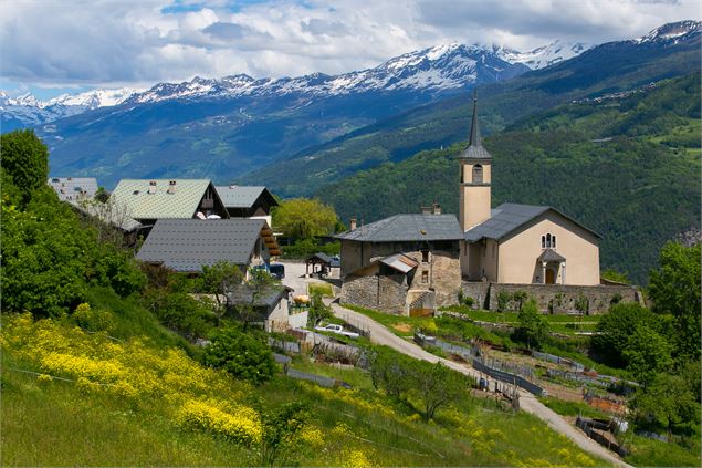 Aperçu de l'Eglise de Montgirod - Sabine Sellini