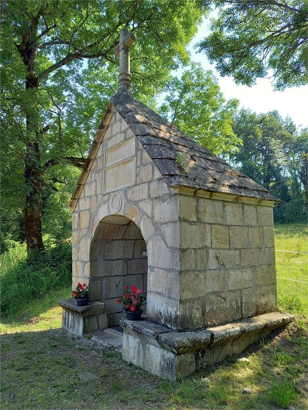 Visite libre de l'oratoire de la Sainte-Fontaine de Flaxieu_Flaxieu - Communauté de Communes de Buge