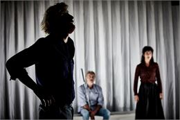 La Vie invisible - Lorraine de Sagazan_Annecy - © Christophe Raynaud de Lage