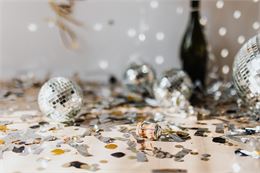 strass et paillettes - CANVA