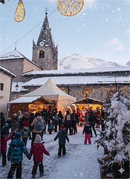 église d'Aussois à Noël - A. Lombard OTHMV