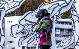 Partie de laser game outdoor sur le Forum - OT Flaine-Candice Genard