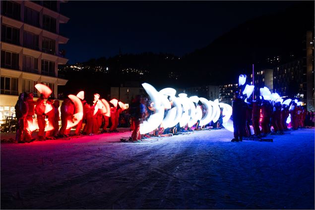 Fin de la descente aux flambeaux - OT Flaine - Noémie Ladrix
