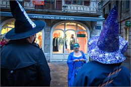 Visite guidée spéciale Halloween : Sombres présages_Chambéry - Nina Mabboux