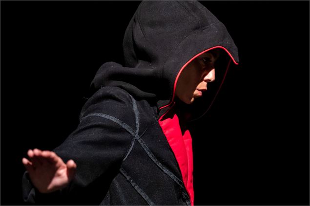 Tant bien que mal - Just A Pics