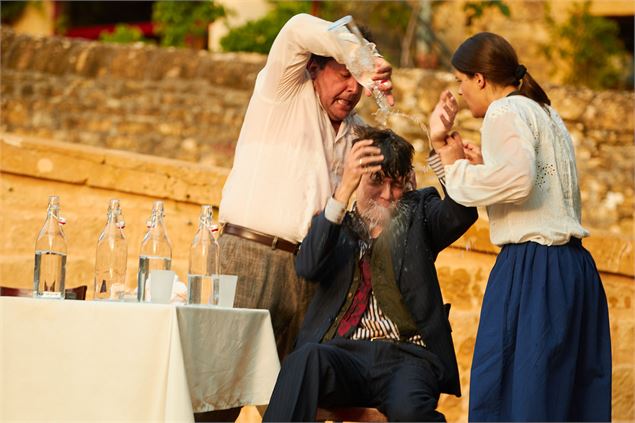 L'ours & La demande en mariage - V. Arnaud