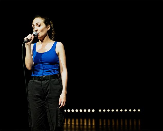 Hepataik girl - Cie de l'armoise