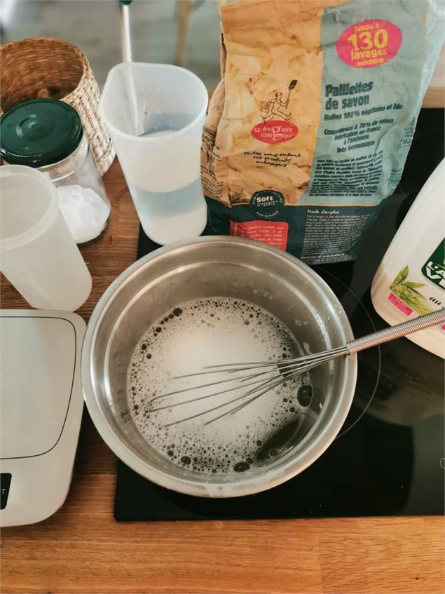 La fête des possibles : Atelier produits ménagers Ma maison au naturel_Verchaix - Giffre en transiti