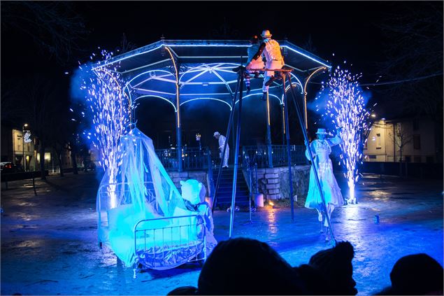 Noël à la Ravoire - @Emilie Montarlot - LE RÊVE DE NEIGE