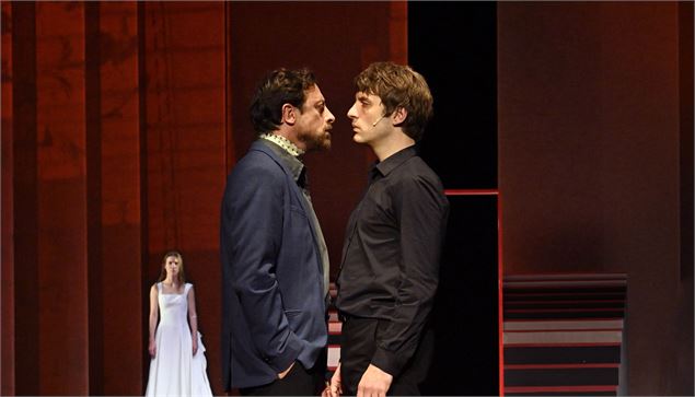 Théâtre : Le rouge et le Noir / Théâtre Maurice Novarina_Thonon-les-Bains - Frederic Desmesure