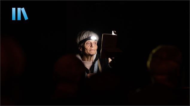 Lecture dans le noir - Lectures plurielles