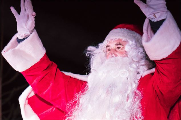 Père Noël au Chinaillon - ©Le Grand-Bornand Tourisme