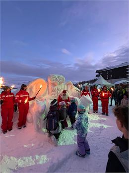 Arrivée du Père Noël_Thyon
