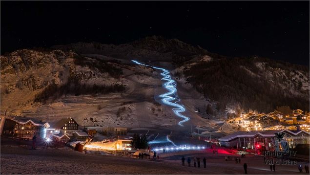 Descente des copains - Radio Val d'Isère