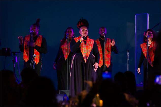 Harlem Gospel Choir : Motown Tribute_Poisy - Le Podium