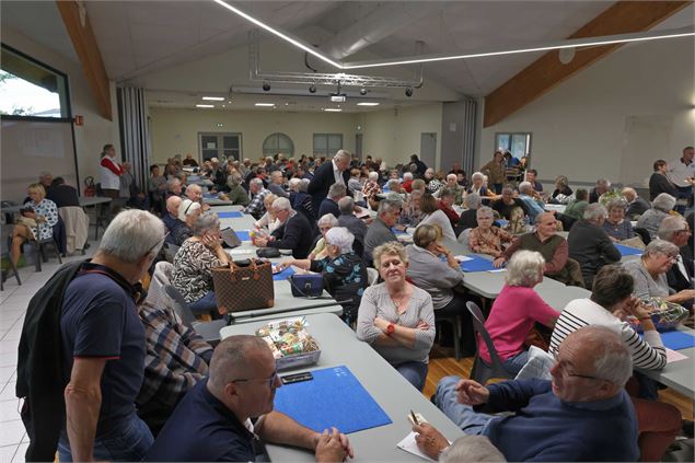 Concours de belote à la coinche