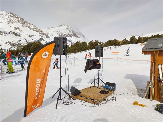 installation musicale sur les pistes - M. Lefebvre OTHMV
