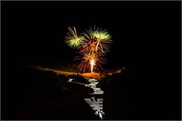 Descente aux flambeaux et feux d'artifice_Val-d'Isère - Corentin Valençot