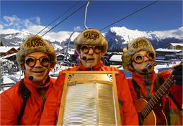 En attendant le Bonheur des Mômes : "les givrés"_Le Grand-Bornand - ©Christophe Boillon