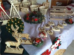Décoration de Noël en bois - OTICoeurdemaurienne