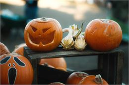 Halloween sur les marchés d'Ambérieu-en-Bugey - Unsplash