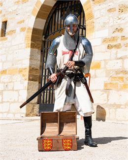 Chasse au trésor au Château de Treffort - Kélian Piroux