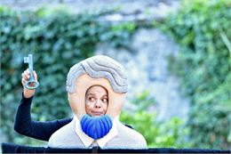 Alice vs Barbe bleue  - One man Show - Festival Antibrouillard - Cie Mine de Rien 