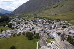 Le village vu du ciel - Michel Pérès