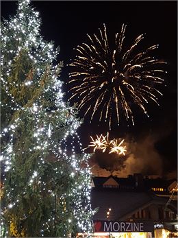 Arrivée du Père Noel_Morzine - Office de tourisme