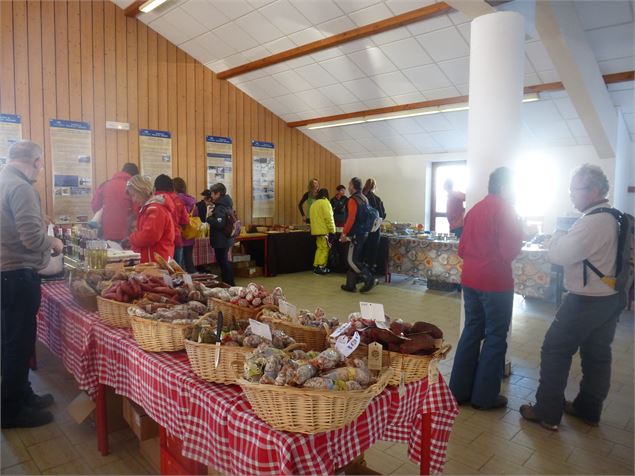 Marché des producteurs - Praz de Lys Sommand Tourisme
