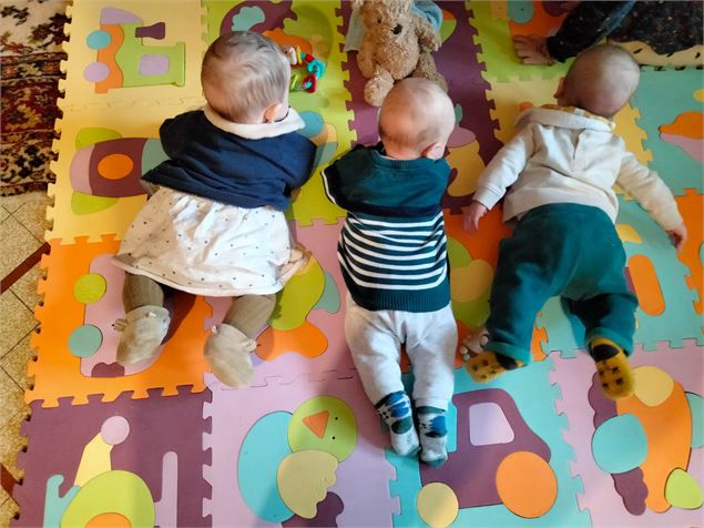 Rencontre jeunes parents à la Fourmi Verte_Échallon