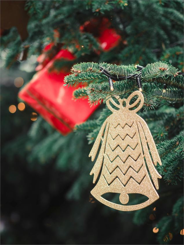 Marché de Noël_Bressolles - Pexels