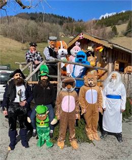 Passage du Char du Carnaval_Vailly - Comité des Fêtes de Vailly