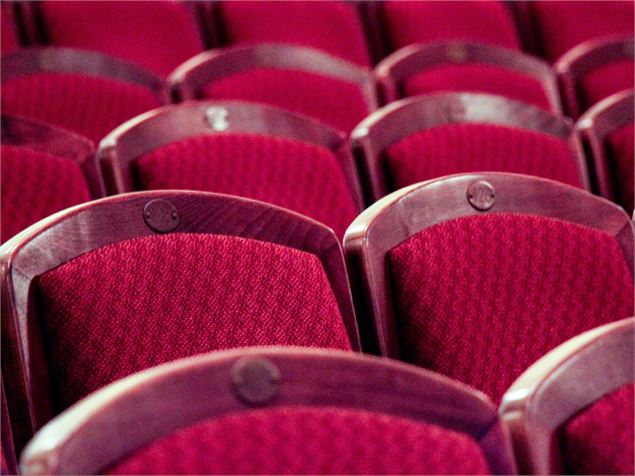 Pièce de théâtre : Faut pas croire tout ce qu'on vous raconte - Canva