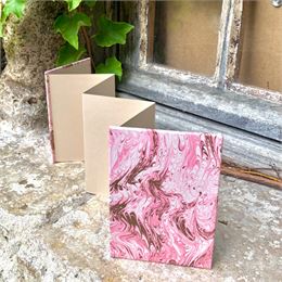 ateliers reliure à Pérouges - Seulki Maeng