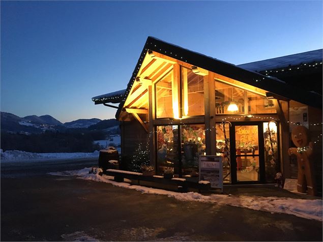 Pots de départs au GAEC le Plâne - GAEC Le Plâne