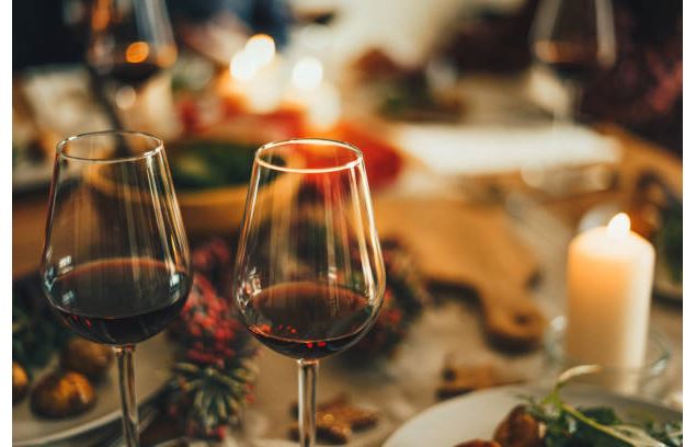 Table de Noël - istockphoto_Crédits :Xsandra